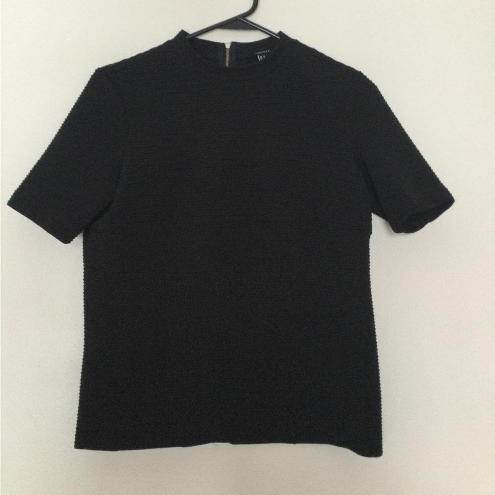 Black ribbed blouse